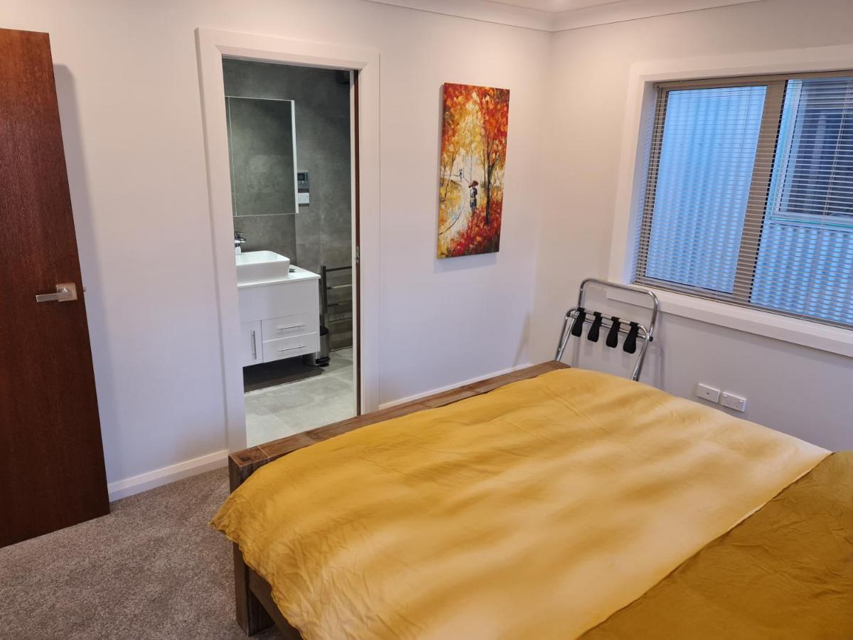 Brand New Home - Central Masterton Extérieur photo
